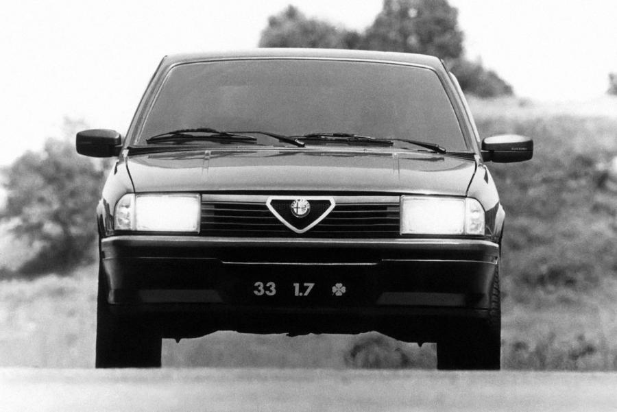  Alfa Romeo 33 1.7 Quadrifoglio Verde (905) 1986 года  (фото 3 из 9)